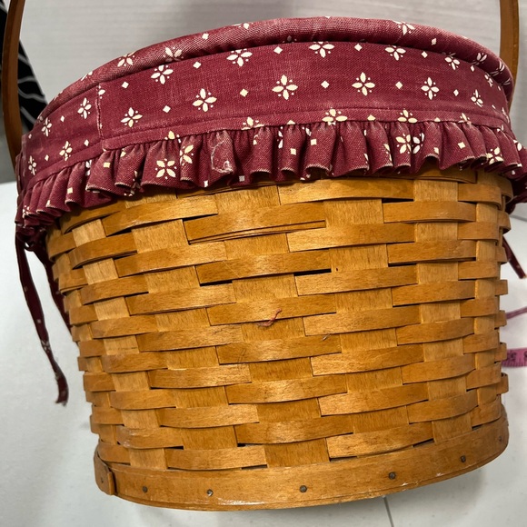 VINTANGE LONGABERGER BASKETS SEWING BASKET - Picture 15 of 15